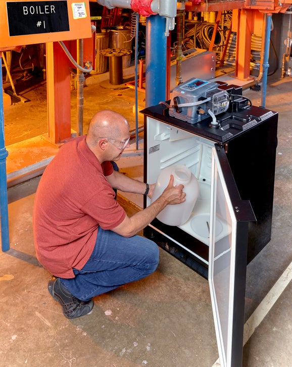 AS950 Refrigerated Sampler in a boiler application
