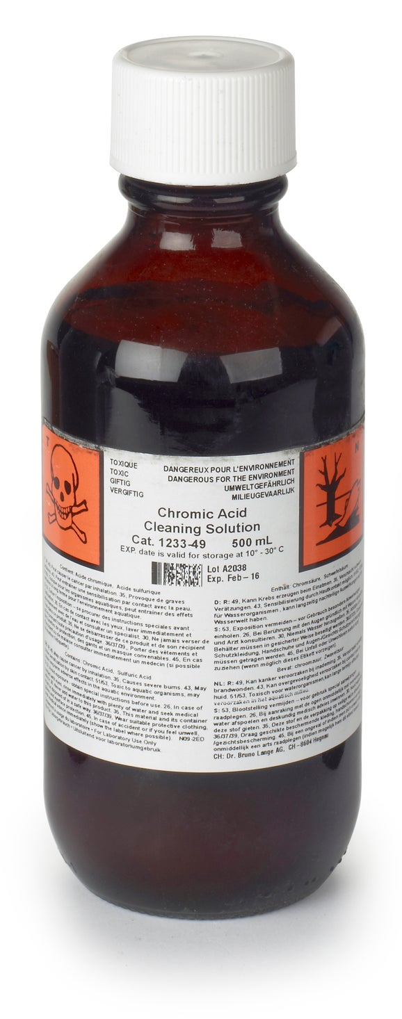 Chromic Acid Cleaning Solution 500 mL for cleaning glassware on SP510 Hardness