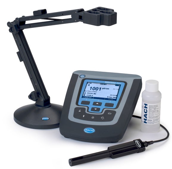 HQ430d Benchtop Meter Package with CDC401 Conductivity Cell