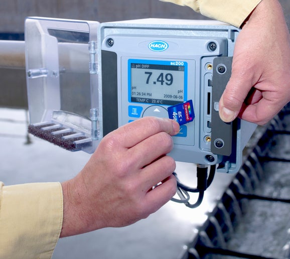 SC200 exporting water quality measurement data for pH using SD card