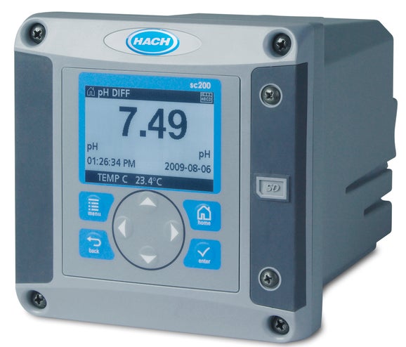 SC200 water quality measurement controller measuring pH and temperature at wastewater plant