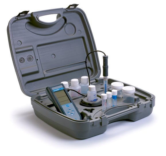 sensION+ PH1 Portable pH Meter, Field Kit with Electrode for General Puroposes