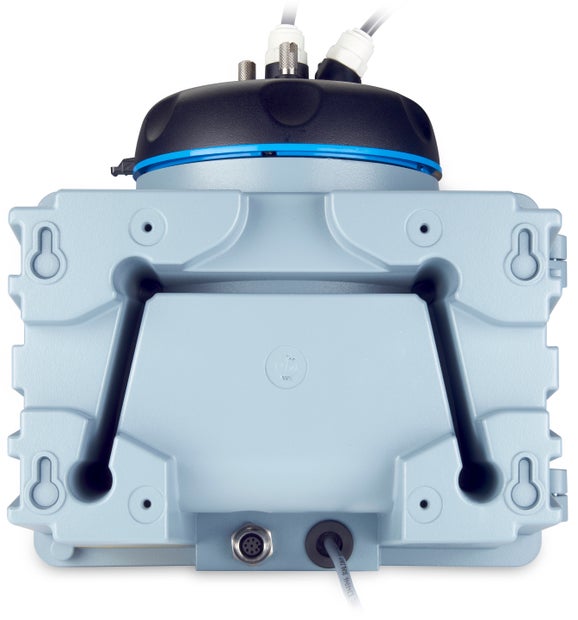 An accessories connector for the TU5 Series turbidimeters allows for connection of a flow meter or automatic cleaning module
