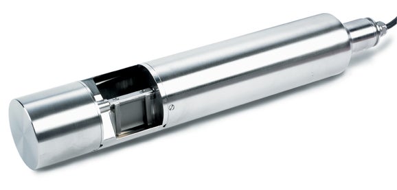 Robust and easy to use UVAS plus sc probe for measurement of dissolved organic matter (SAC254) either immersed or in bypass installation
