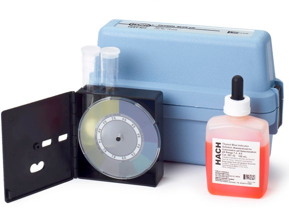 pH Test Kit, 7.4-9.6 pH, Model 17J